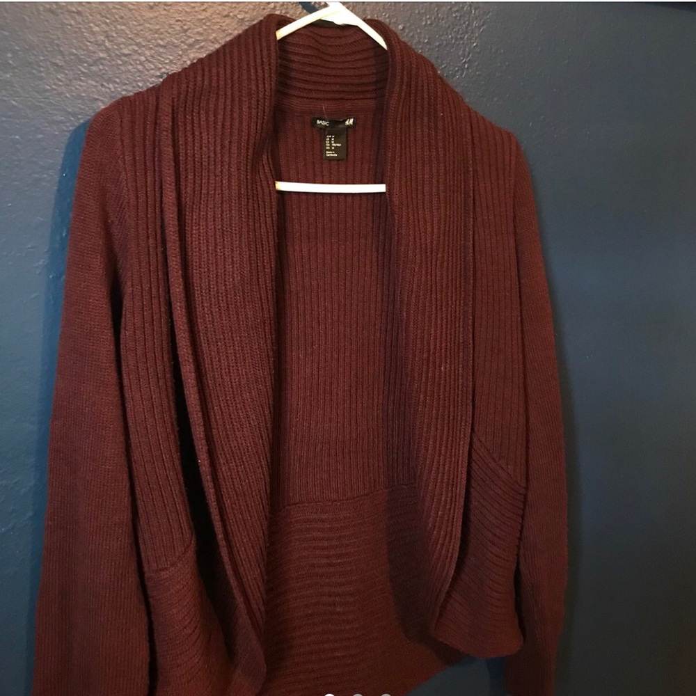 H&M maroon cardigan